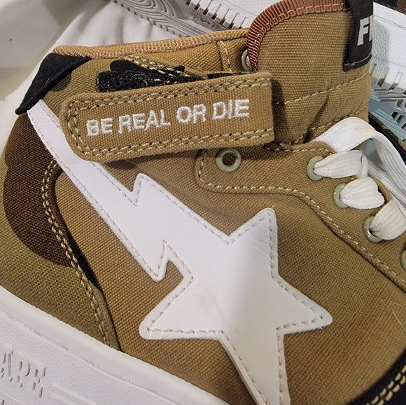 BAPESTA - Picture 5 of 6